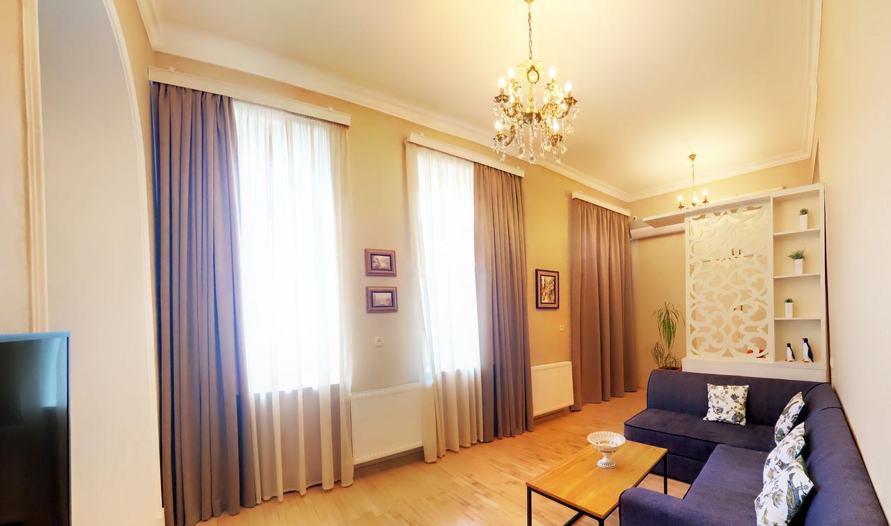 Royal District Apt ♛ Tbilisi Center Leilighet Eksteriør bilde